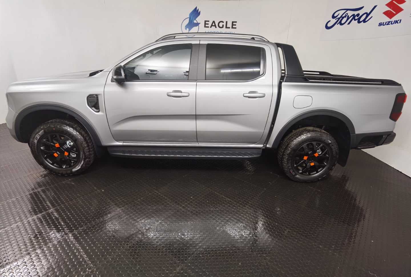 FORD RANGER 2.3 WILDTRAK A/T D/C P/U image 11