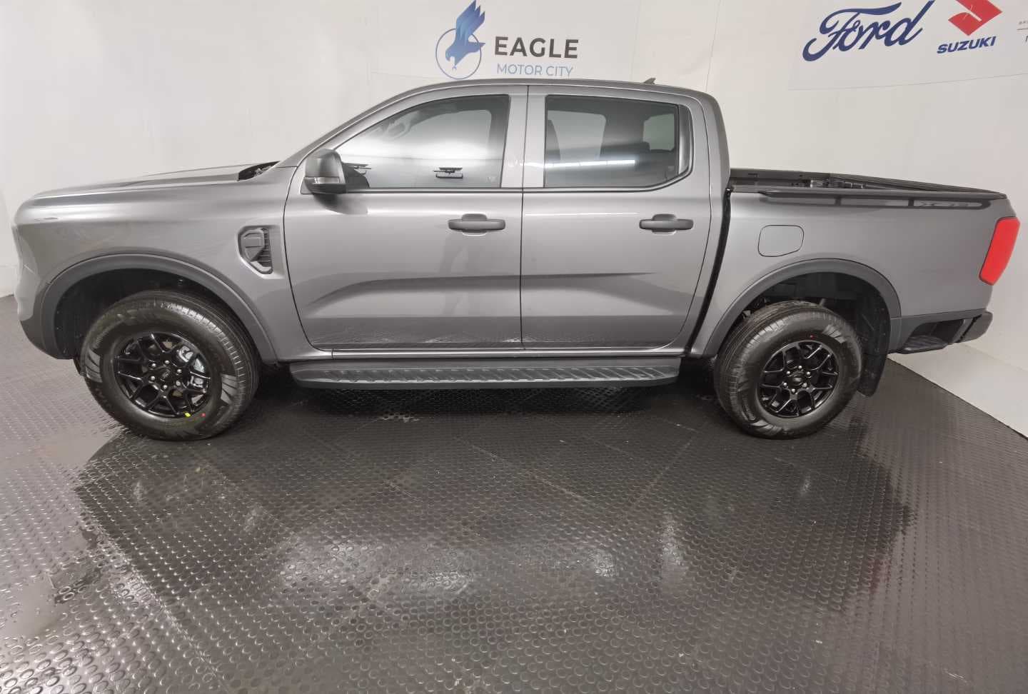 FORD RANGER 2.0D SIT XL A/T D/C P/U image 9