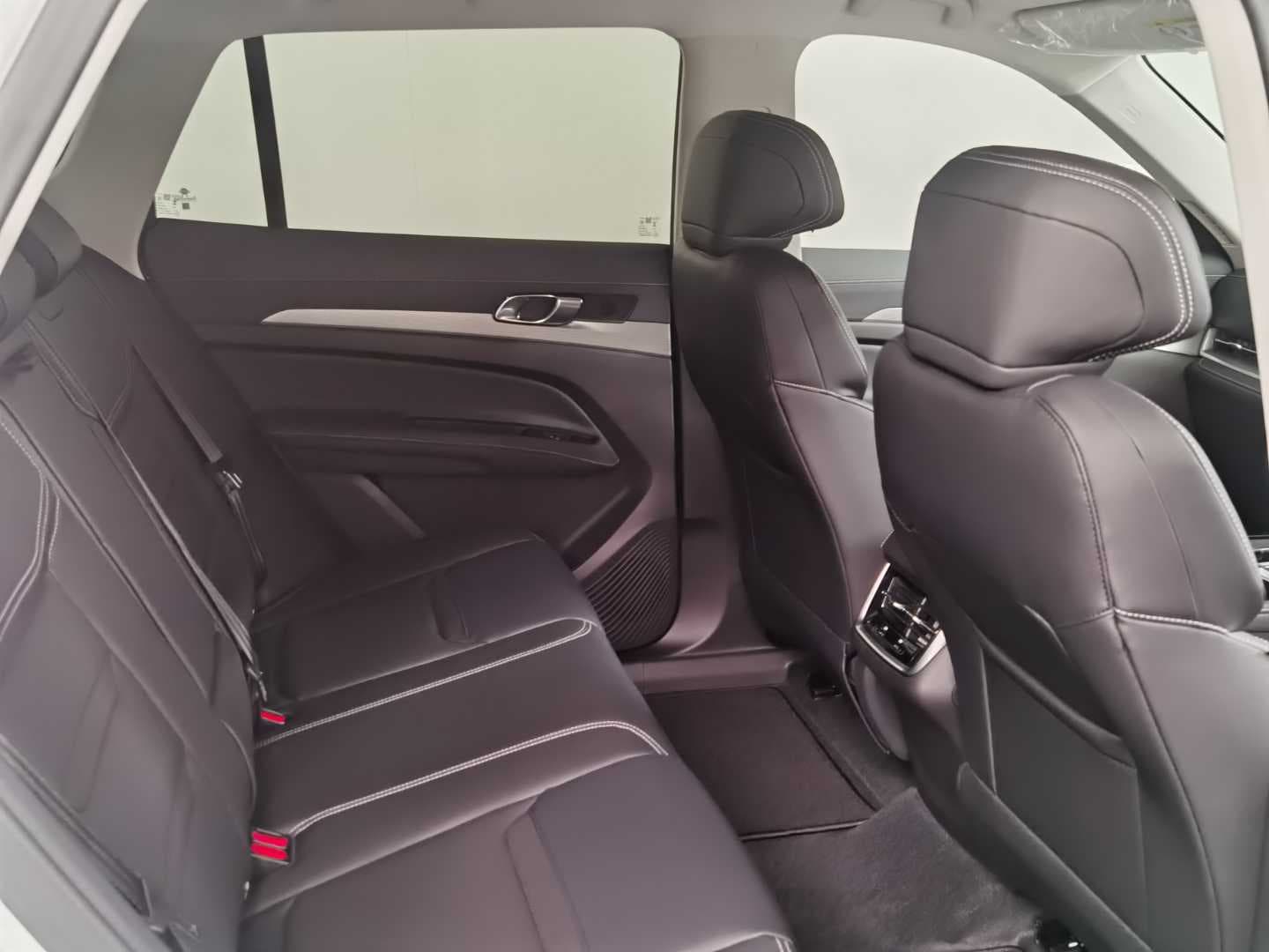 FORD TERRITORY TREND 1.8L ECOBOOST A/T image 19