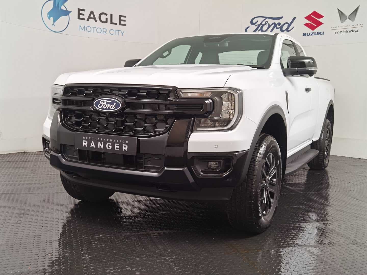 FORD RANGER 2.3 SPORT A/T SUPER CAB P/U image 3