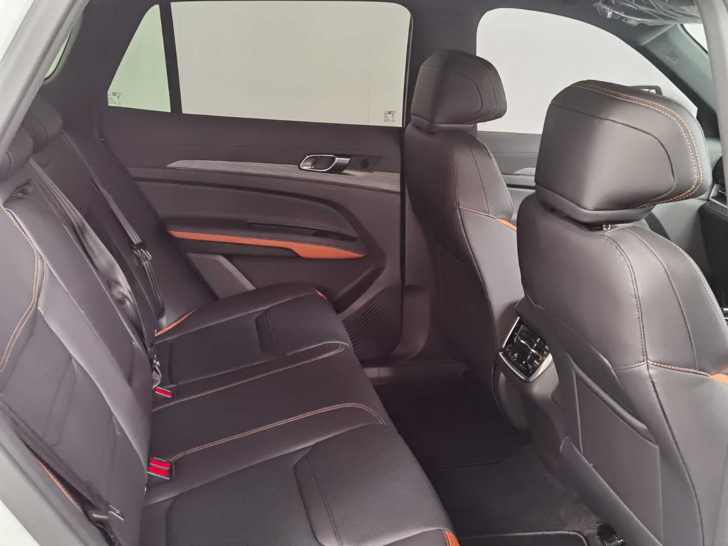 FORD TERRITORY TITANIUM 1.8L ECOBOOST A/T image 18