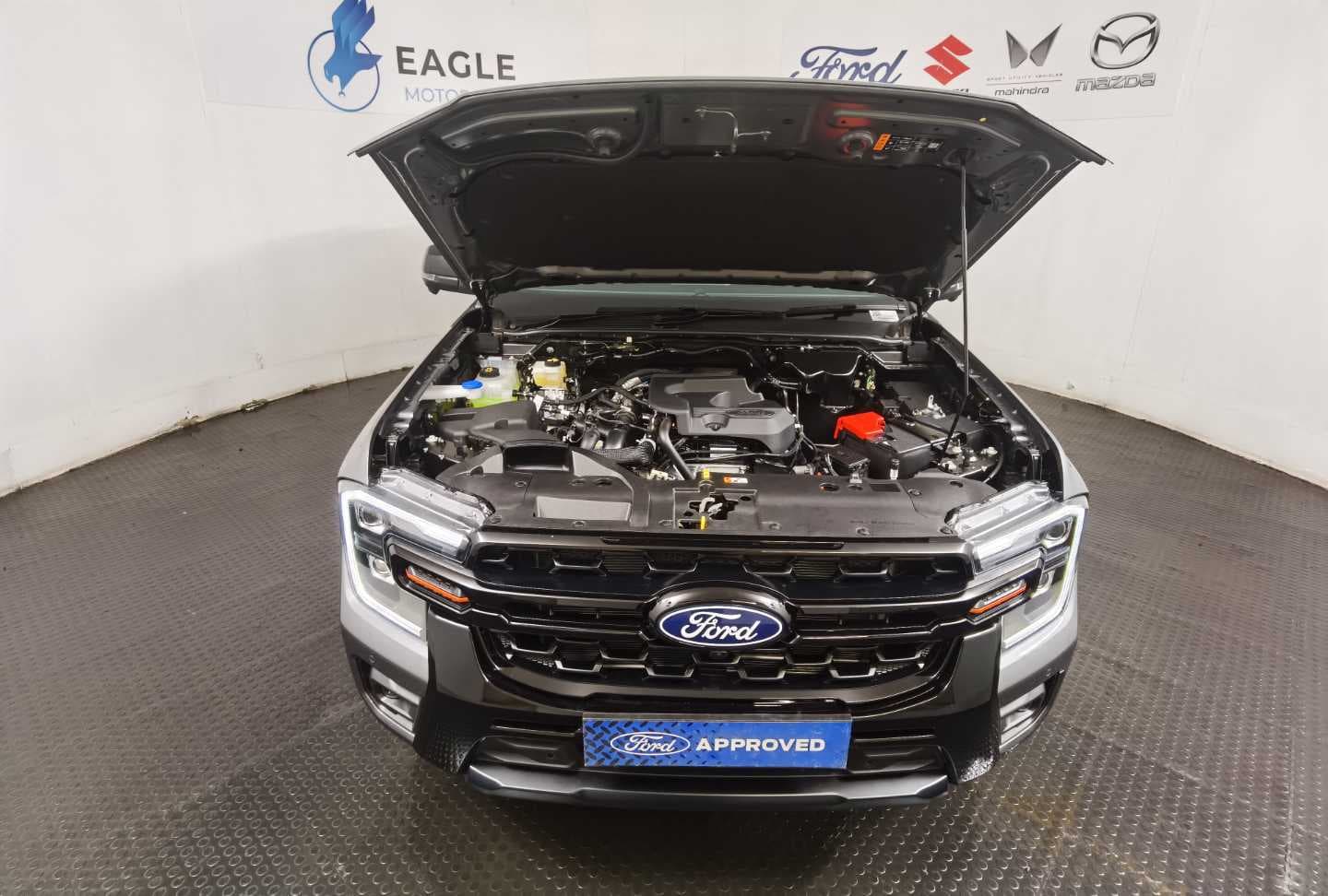 FORD RANGER 2.3 WILDTRAK A/T D/C P/U image 5