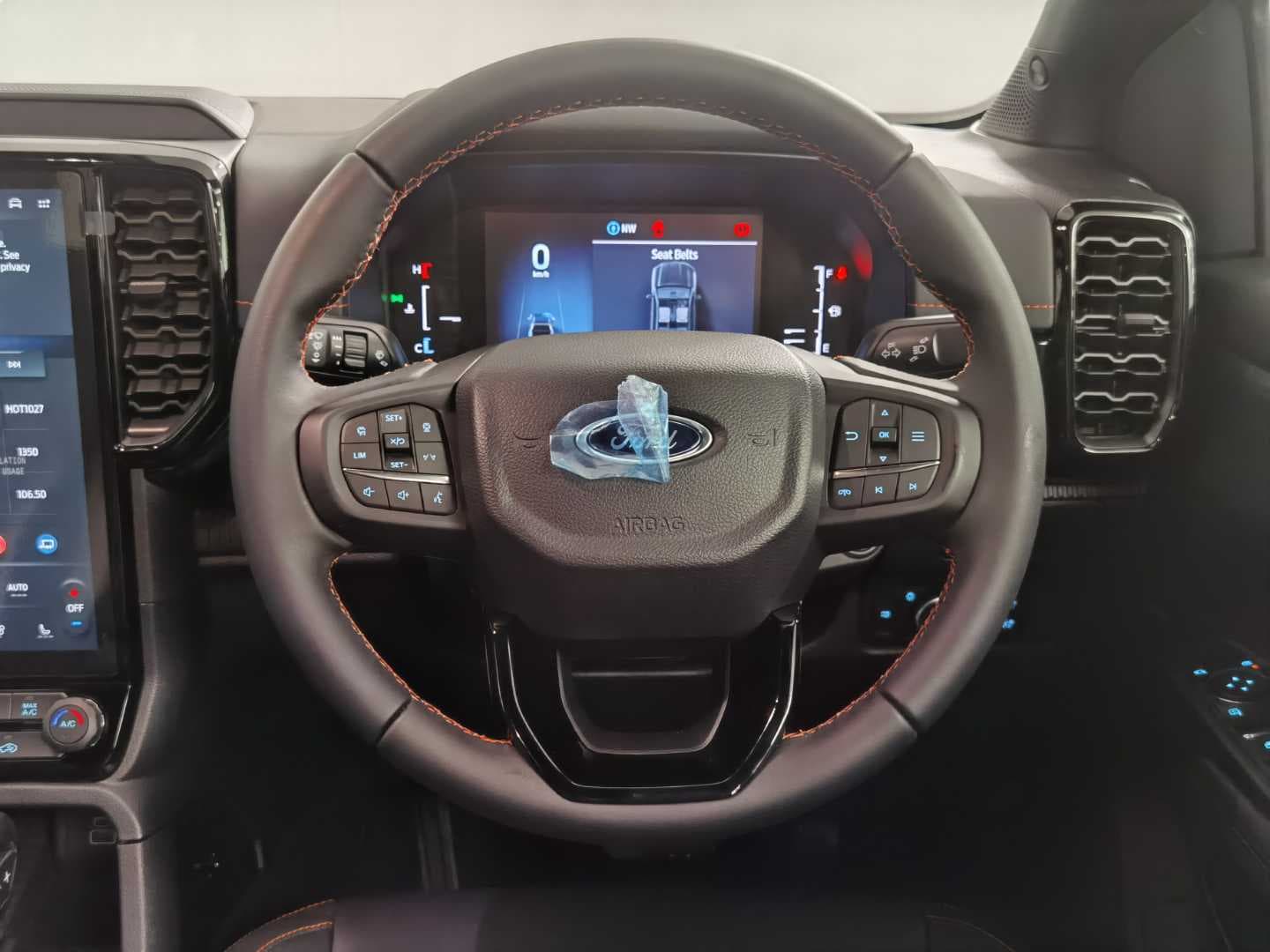 FORD RANGER 2.3 WILDTRAK A/T D/C P/U image 18