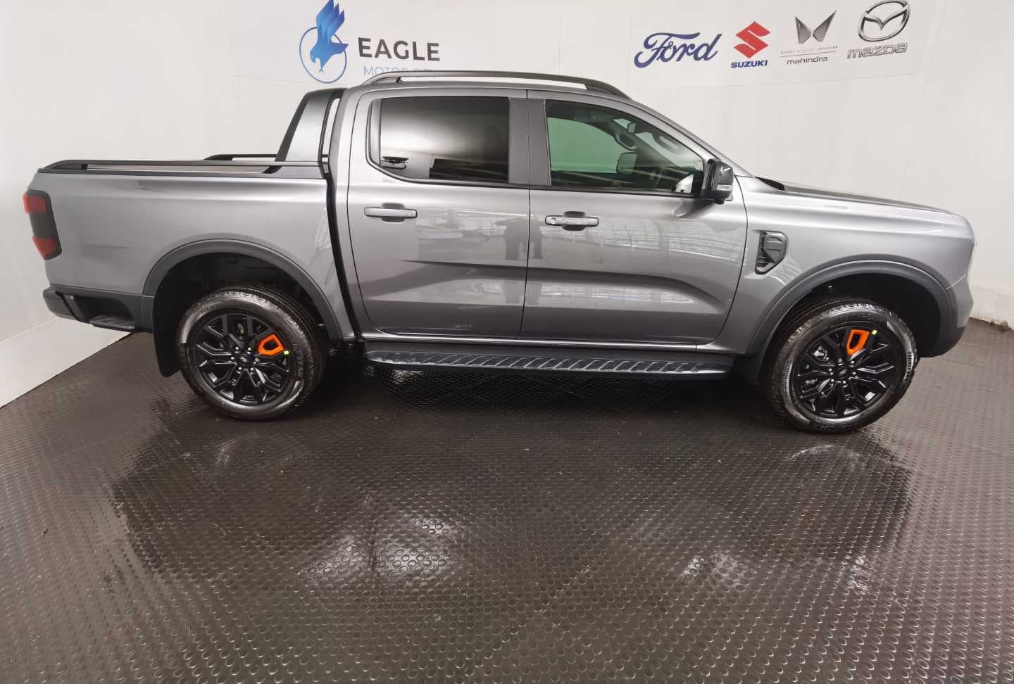 FORD RANGER 2.3 WILDTRAK A/T D/C P/U image 10