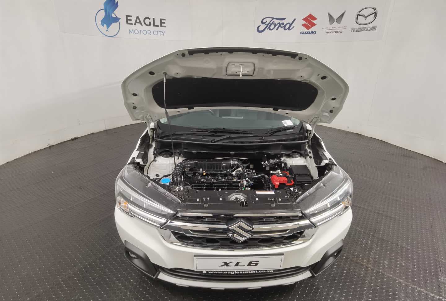 SUZUKI XL6 1.5 GL A/T image 4