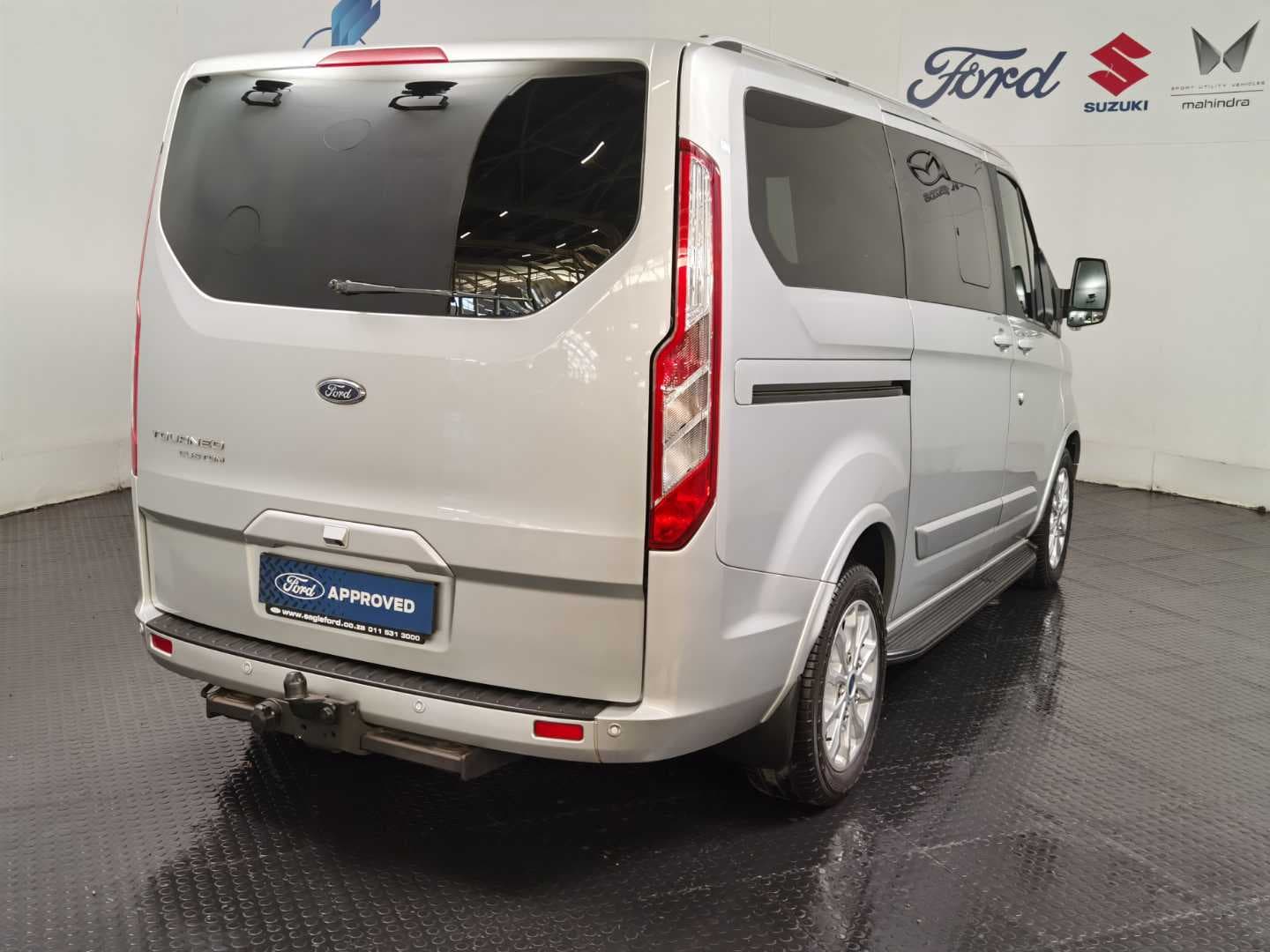FORD TOURNEO CUSTOM LTD 2.0TDCI A/T (136KW) image 9