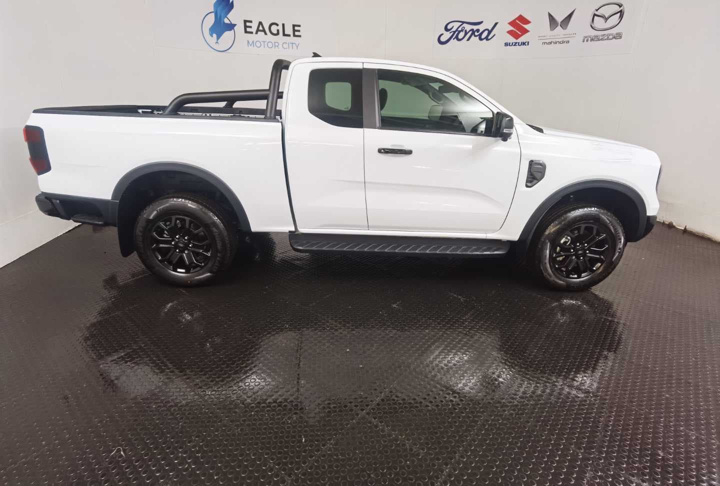 FORD RANGER 2.3 SPORT A/T SUPER CAB P/U image 9