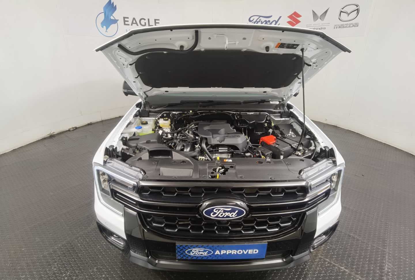 FORD RANGER 2.3 SPORT A/T SUPER CAB P/U image 4