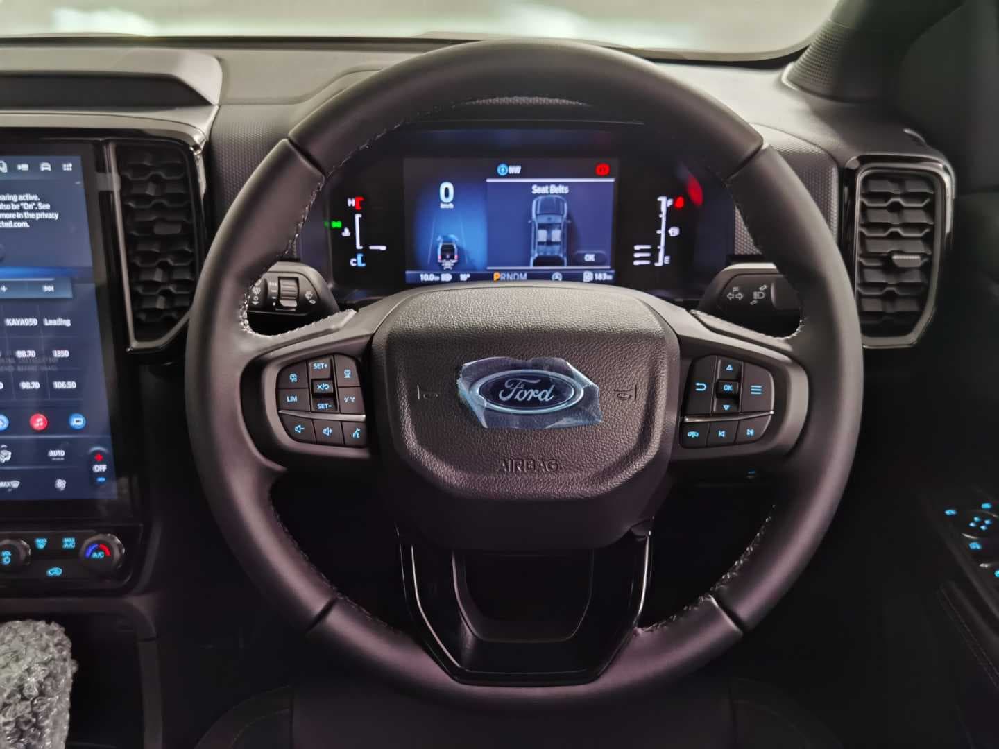 FORD RANGER 2.3 SPORT A/T D/C P/U image 17