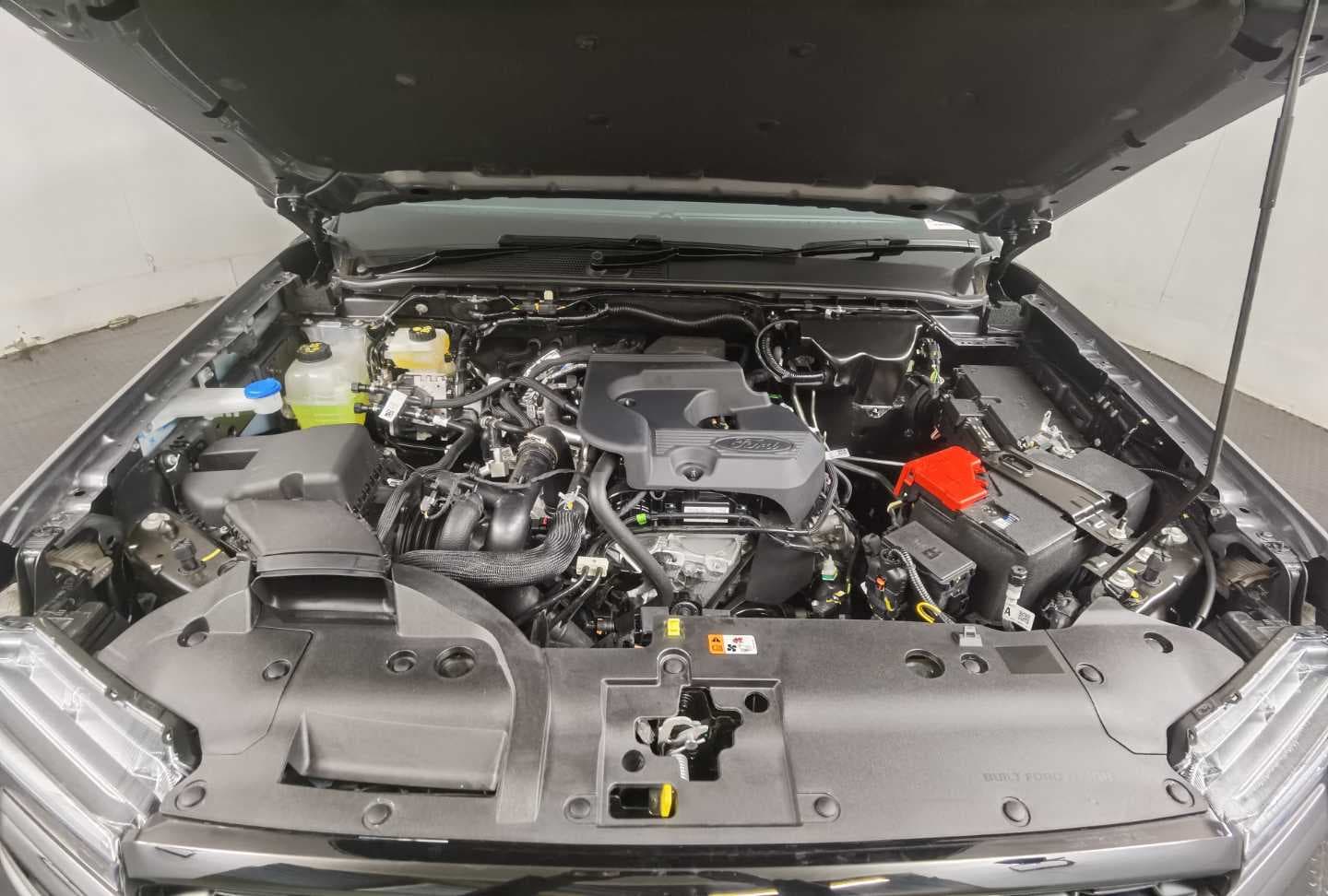 FORD RANGER 2.3 SPORT A/T D/C P/U image 5