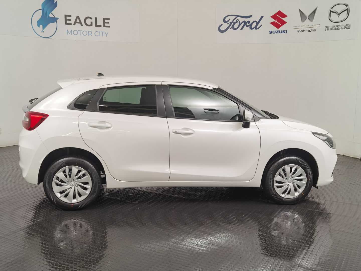 SUZUKI BALENO 1.5 GL image 10