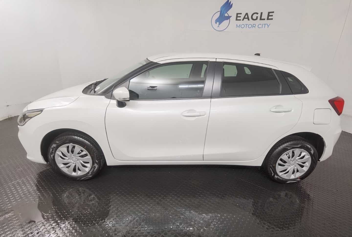 SUZUKI BALENO 1.5 GL image 11