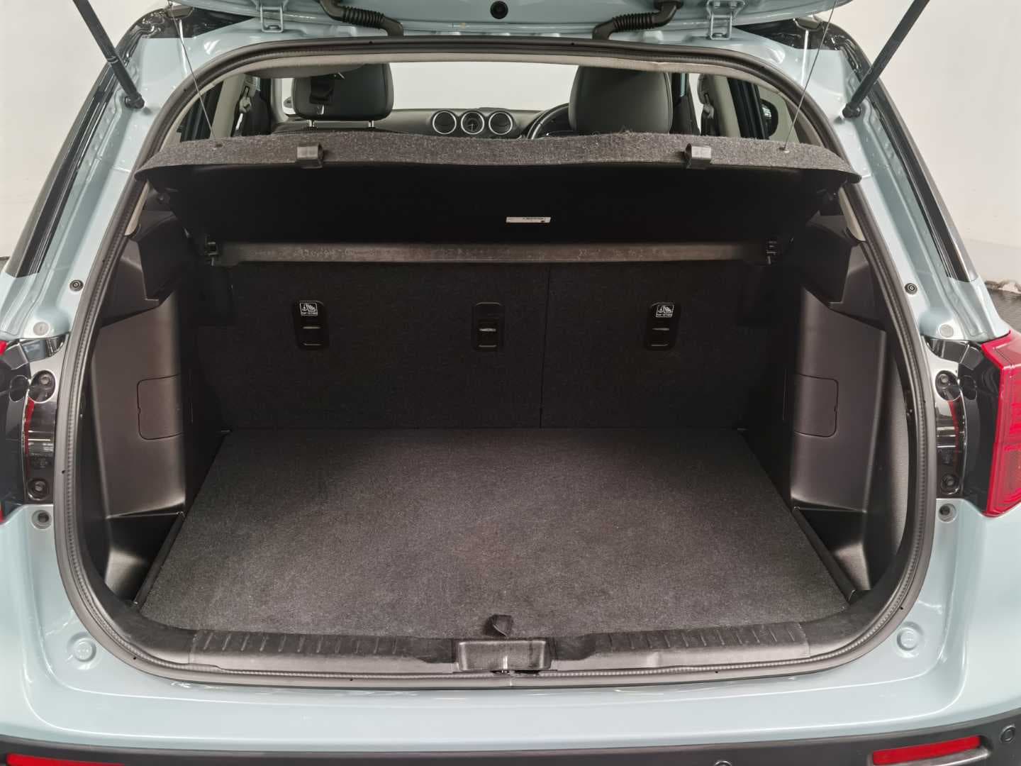 SUZUKI VITARA 1.4T GLX A/T image 7