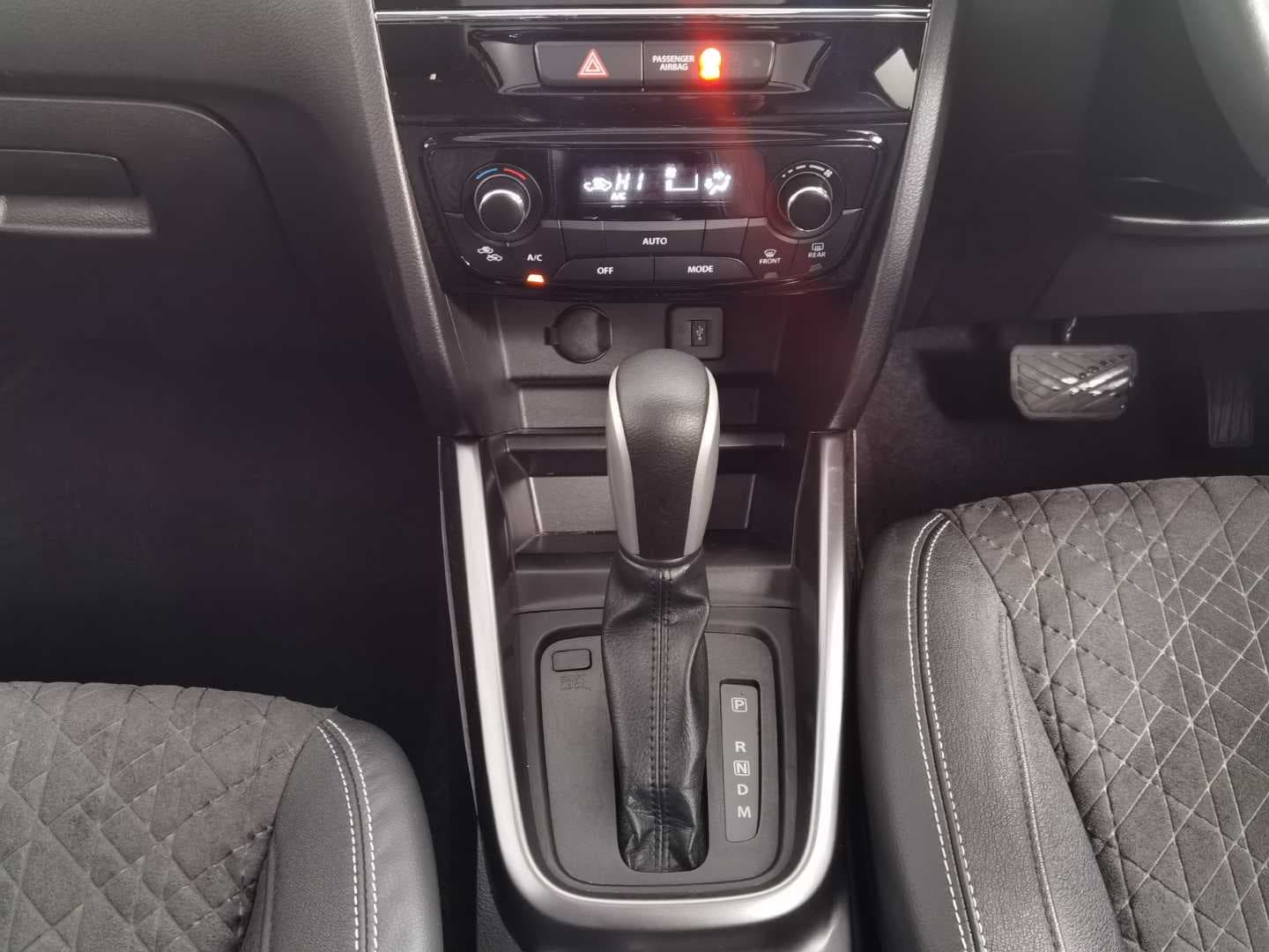 SUZUKI VITARA 1.4T GLX A/T image 14
