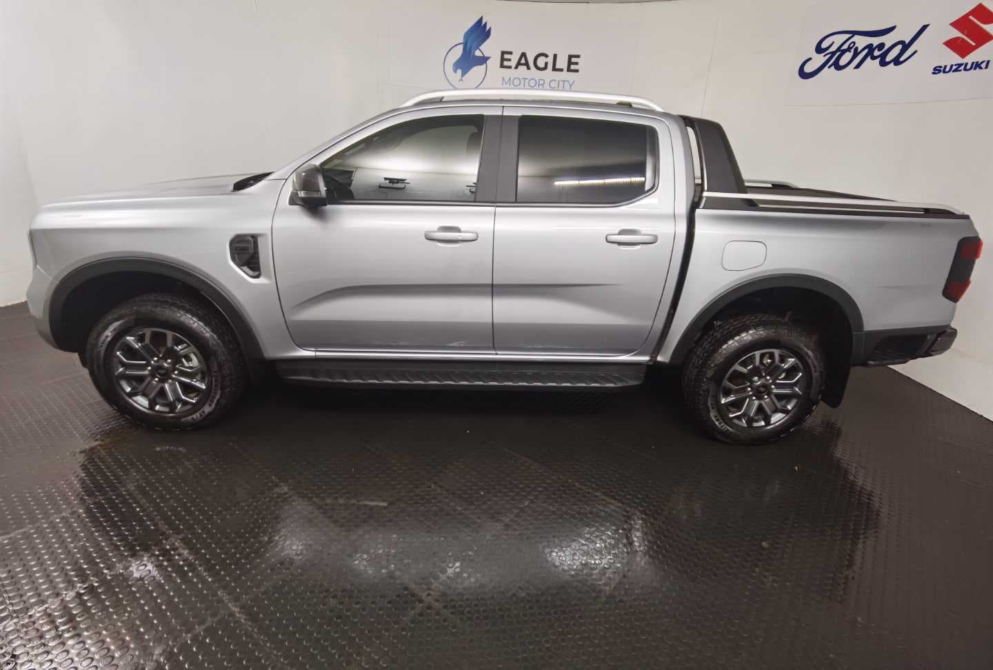 FORD RANGER 3.0D V6 WILDTRAK AWD A/T D/C P/U image 11