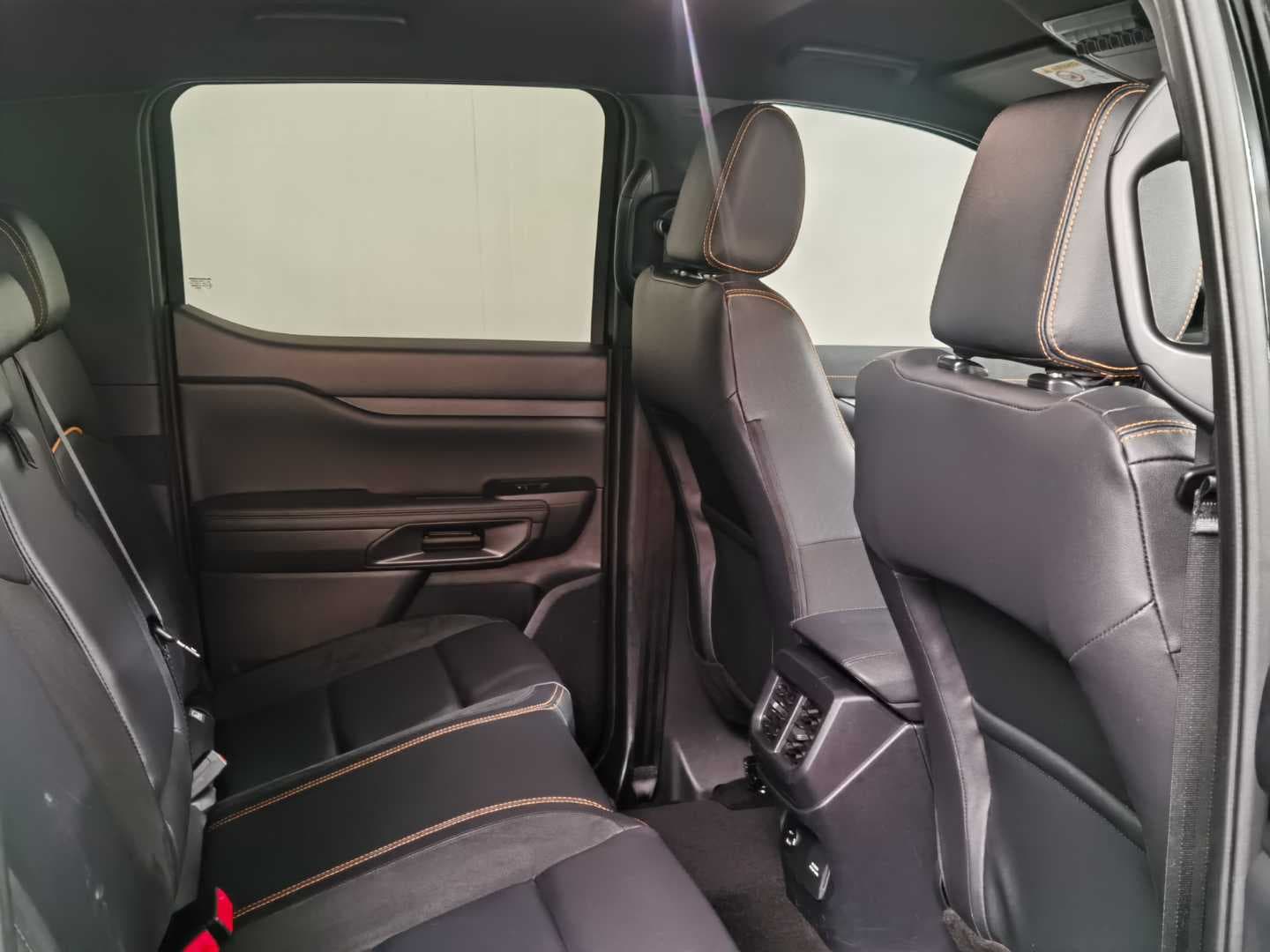 FORD RANGER 2.0D BI-TURBO WILDTRAK X AWD A/T D/C P/U image 19