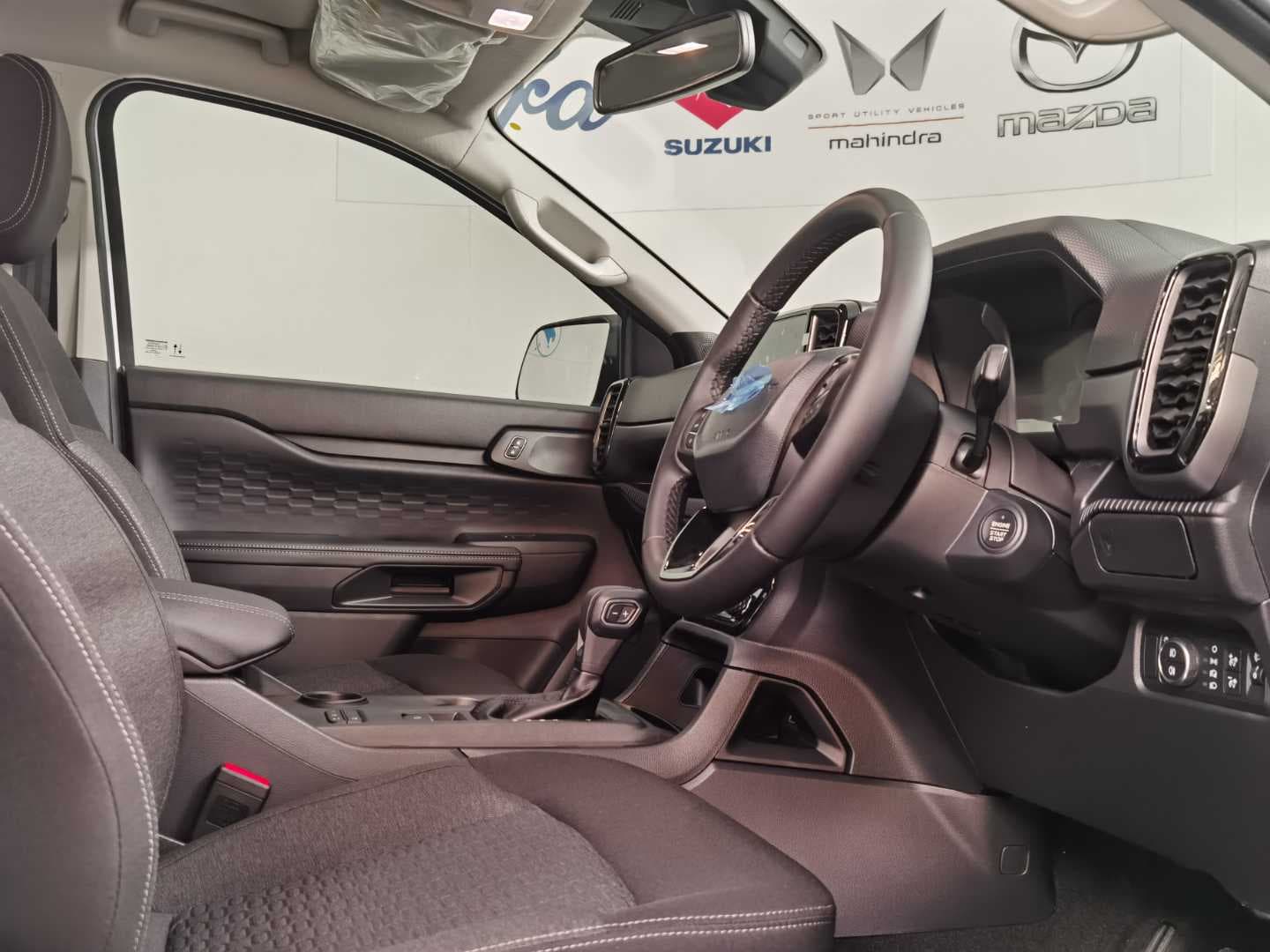 FORD RANGER 2.0D SIT XLT A/T D/C P/U image 19