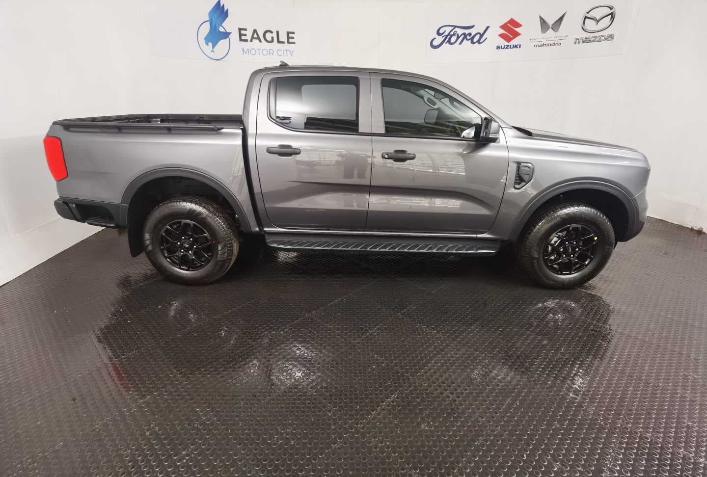 FORD RANGER 2.0D SIT XL A/T D/C P/U image 9