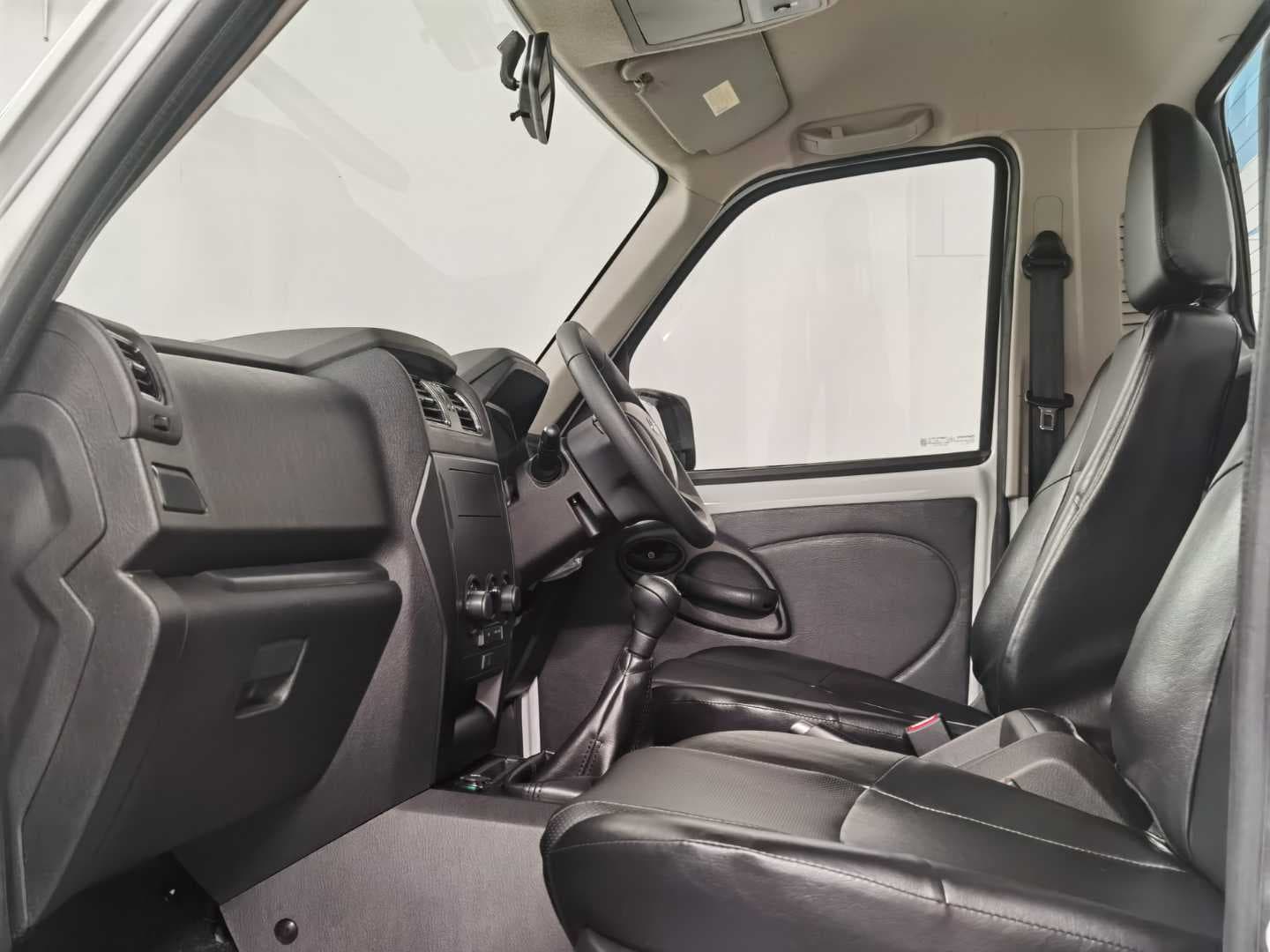 MAHINDRA PIK UP 2.2 mHAWK S4 P/U S/C image 11