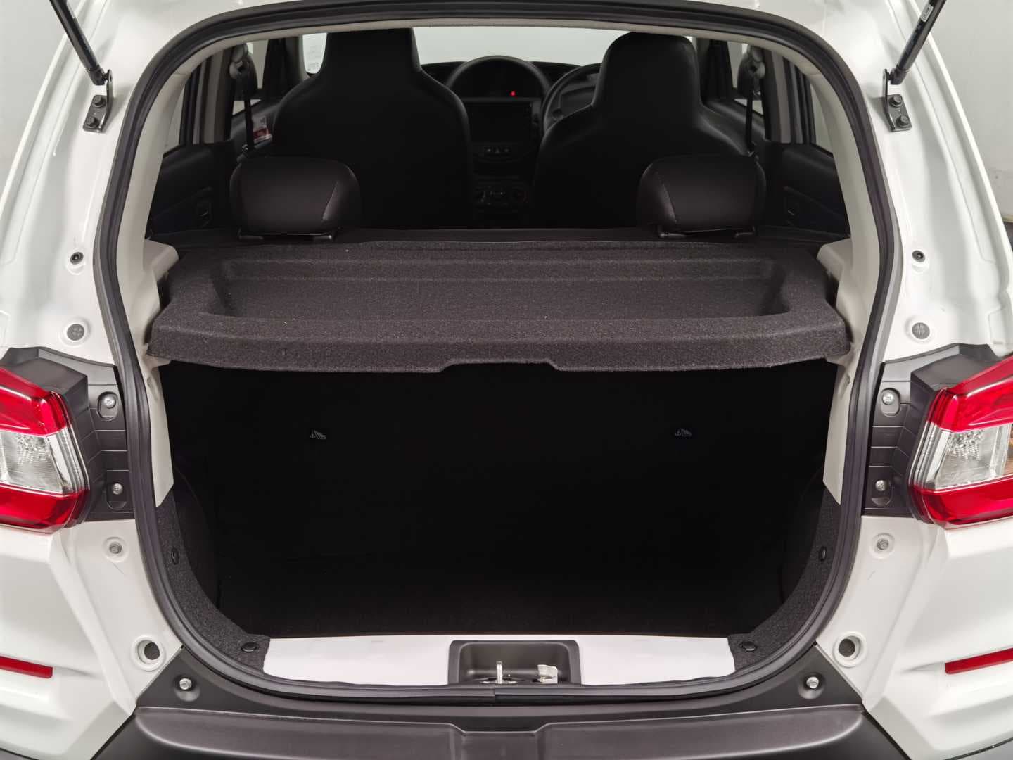 SUZUKI S-PRESSO 1.0 GL+ AMT image 6