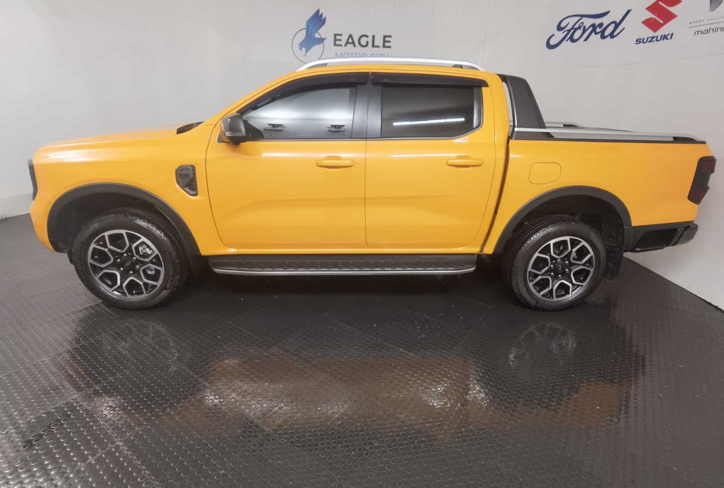 FORD RANGER 2.0D BI-TURBO WILDTRAK A/T D/C P/U image 10