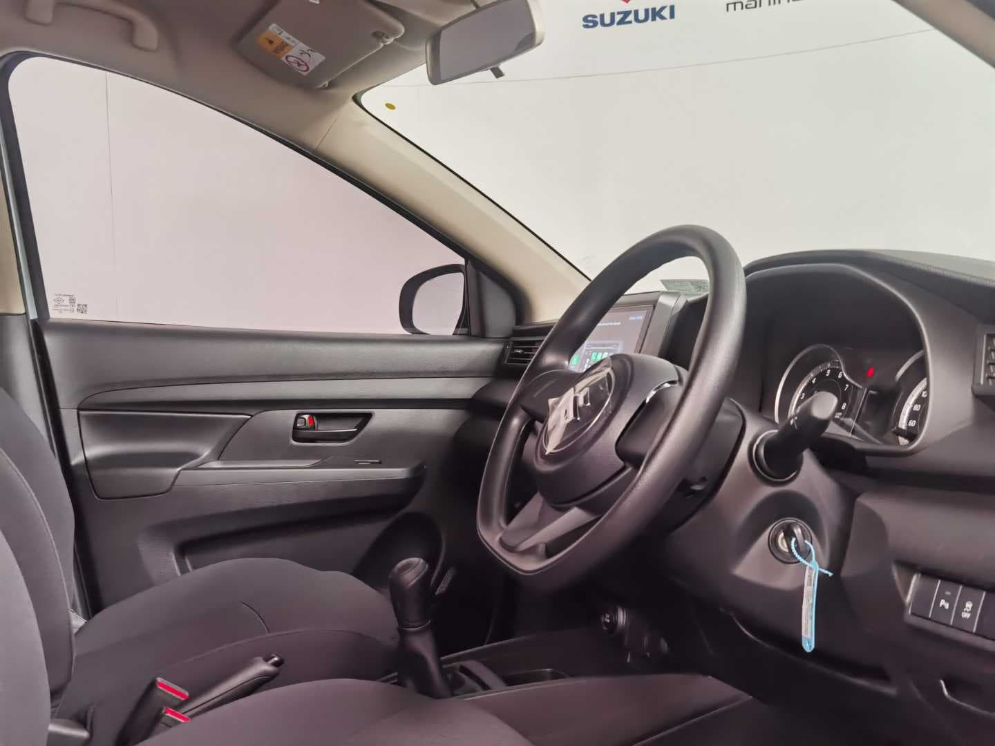 SUZUKI ERTIGA 1.5 GA image 17