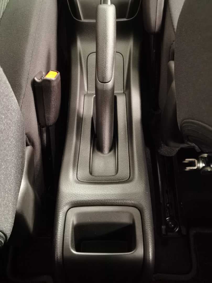 SUZUKI ERTIGA 1.5 GA image 15
