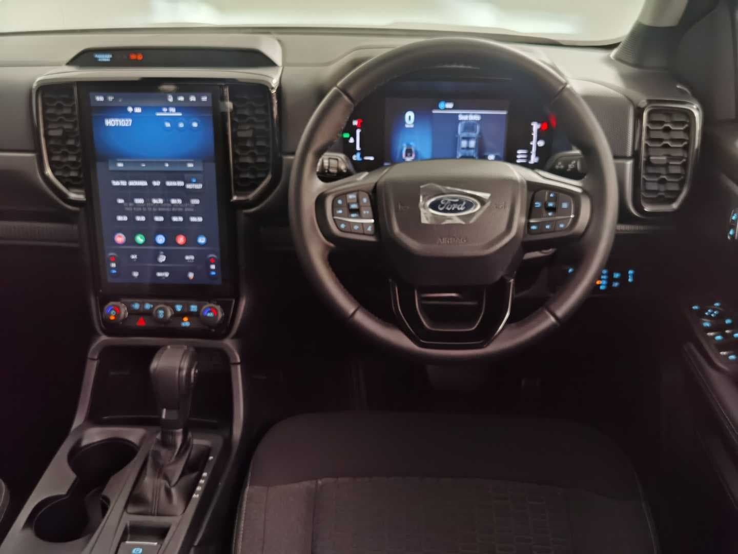 FORD RANGER 2.0D SIT XLT 4X4 A/T D/C P/U image 19