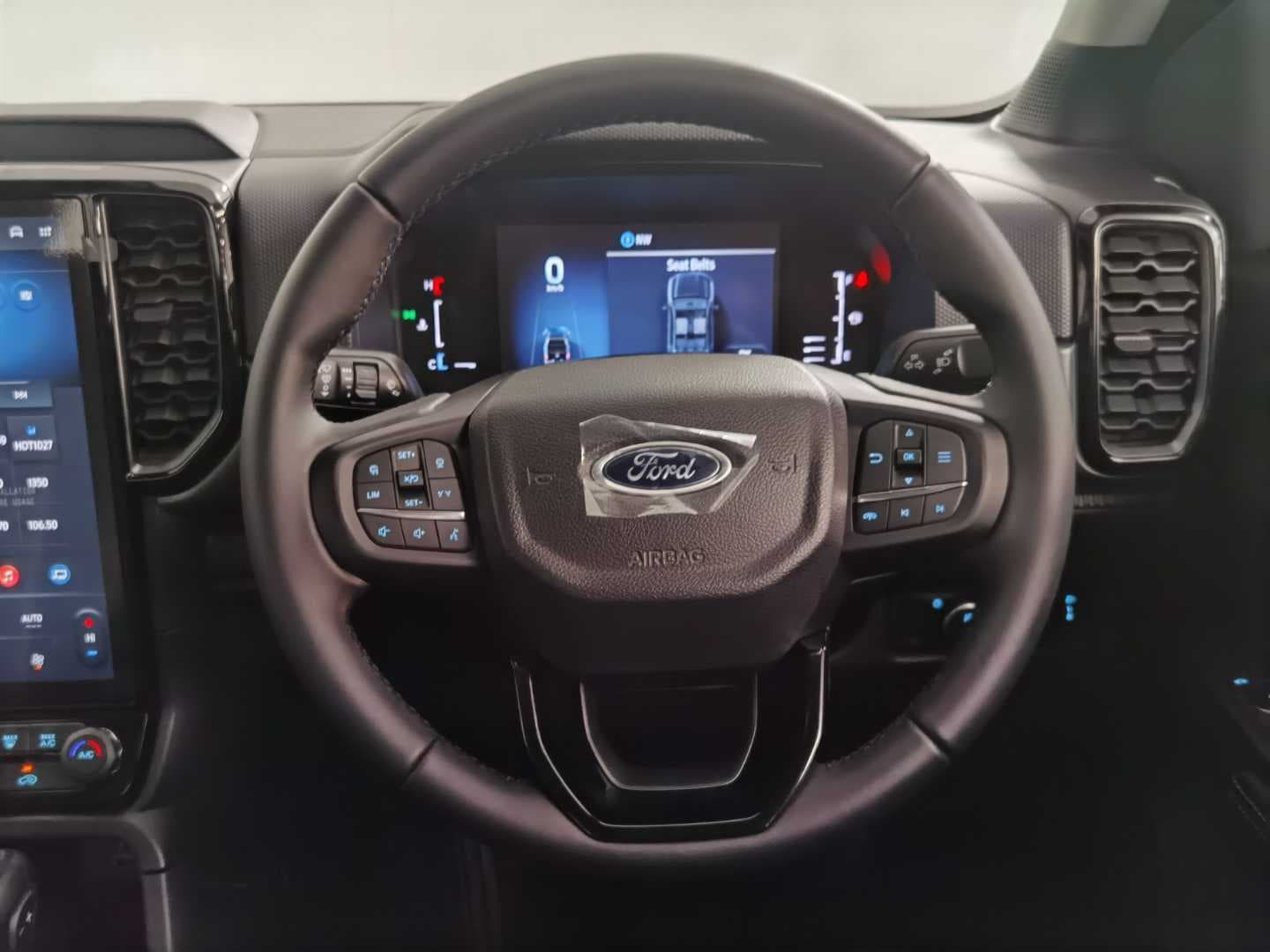 FORD RANGER 2.0D SIT XLT 4X4 A/T D/C P/U image 20