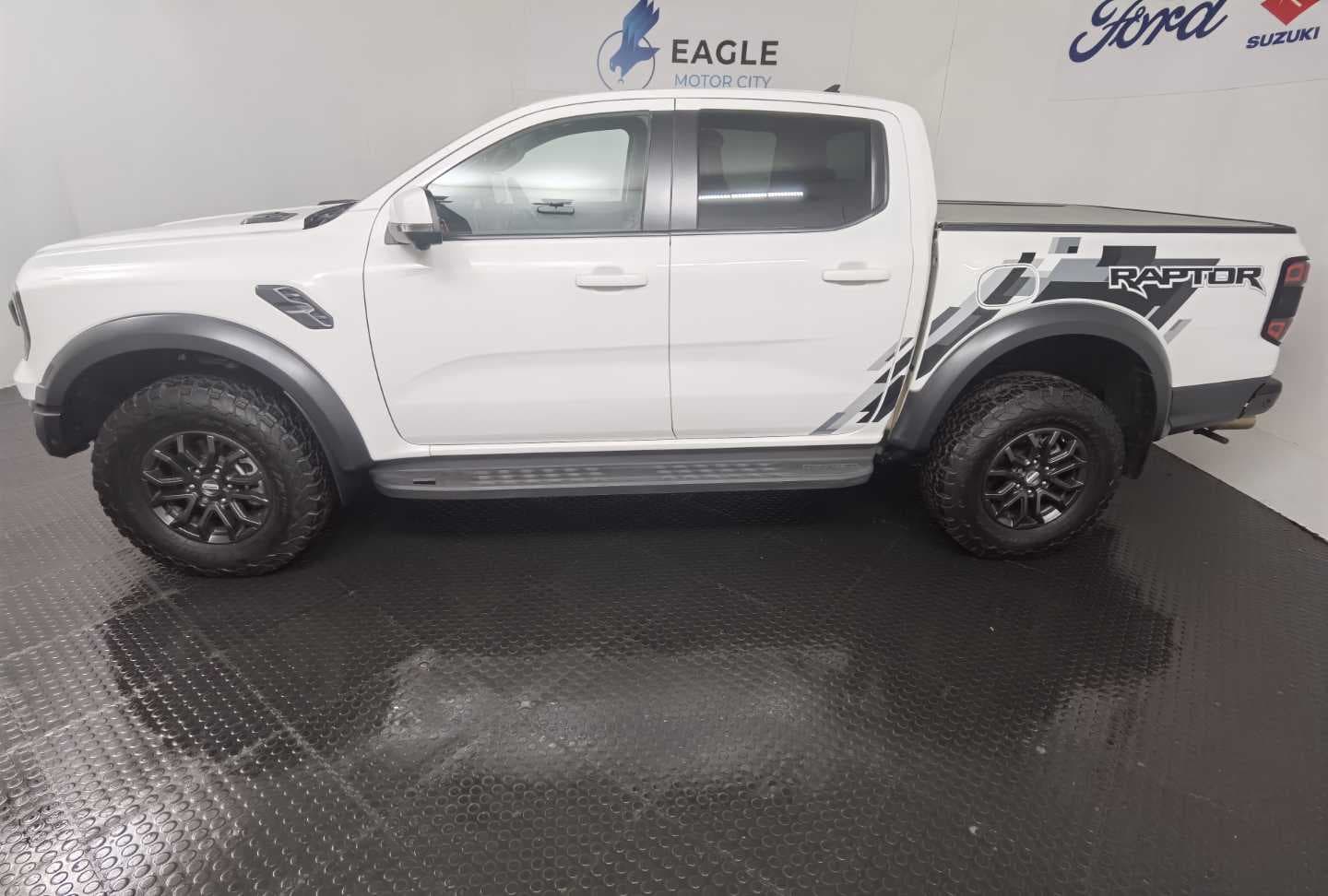 FORD RANGER 3.0 V6 BI TURBO ECOBOOST RAPTOR 4X4 A/T image 10