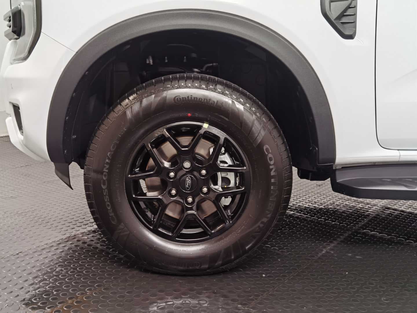 FORD RANGER 2.0D SIT XLT A/T D/C P/U image 13