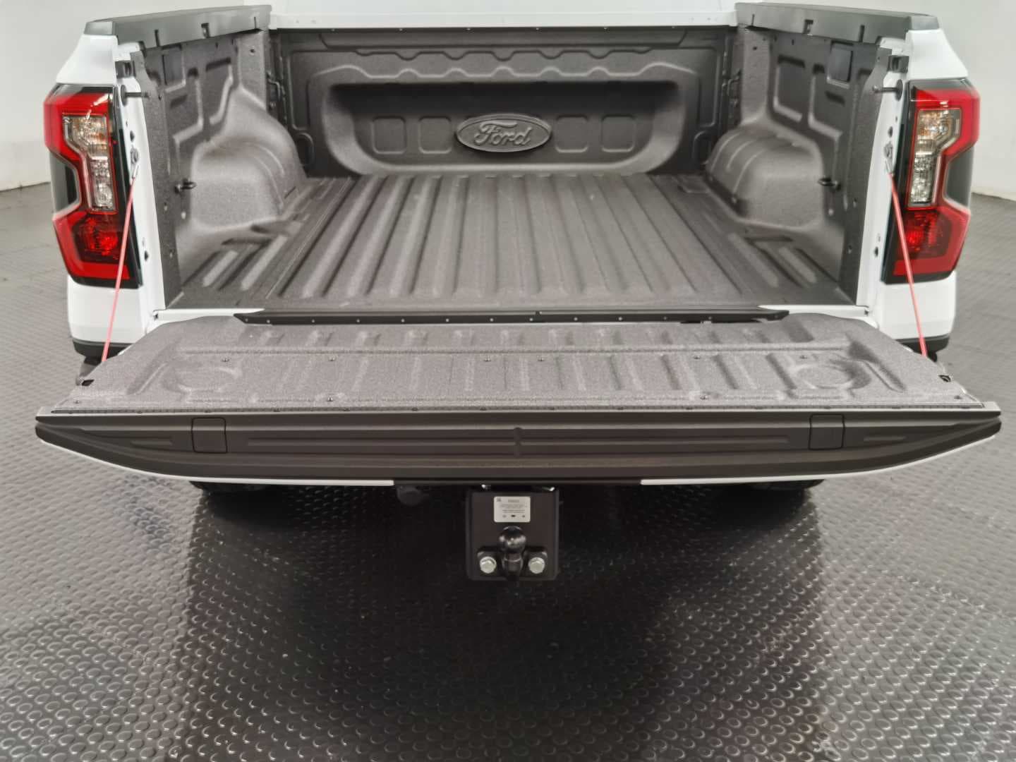 FORD RANGER 2.0D SIT XLT A/T D/C P/U image 7