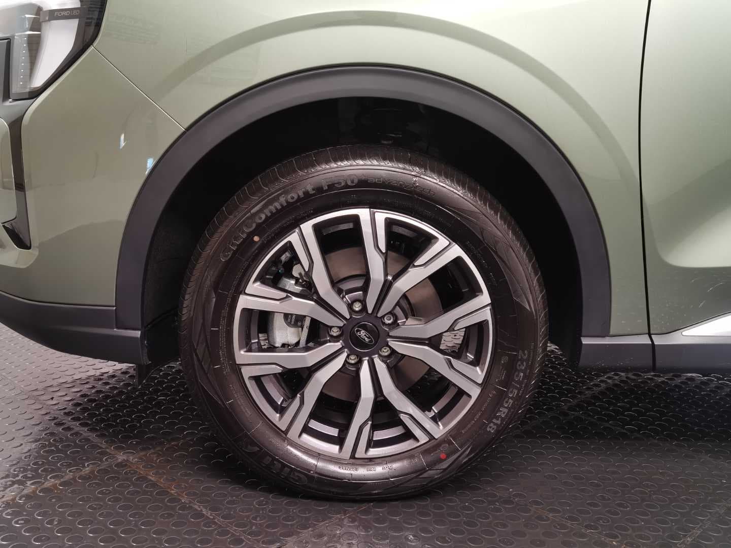 FORD TERRITORY TREND 1.8L ECOBOOST A/T image 12