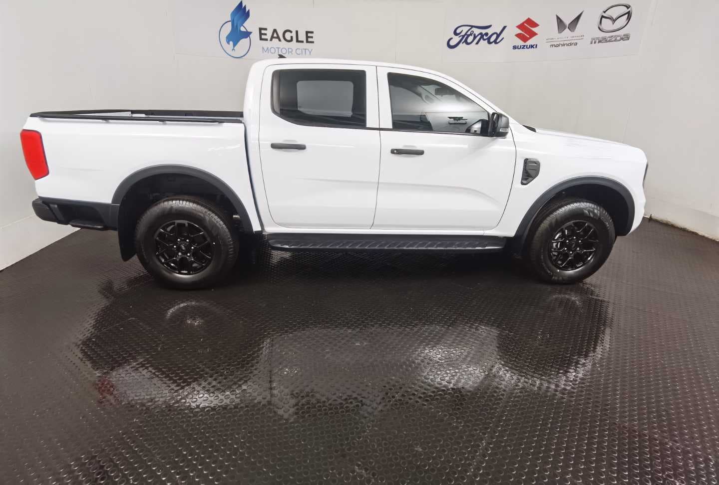 FORD RANGER 2.0D SIT XL 4X4 A/T D/C P/U image 10