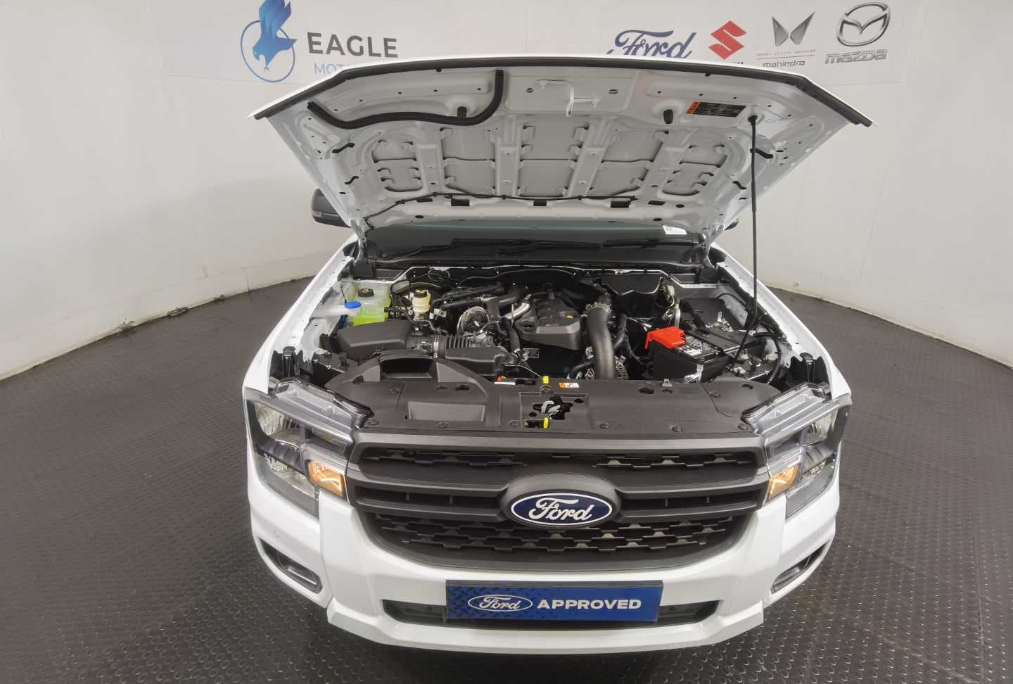 FORD RANGER 2.0D SIT XL 4X4 A/T D/C P/U image 4