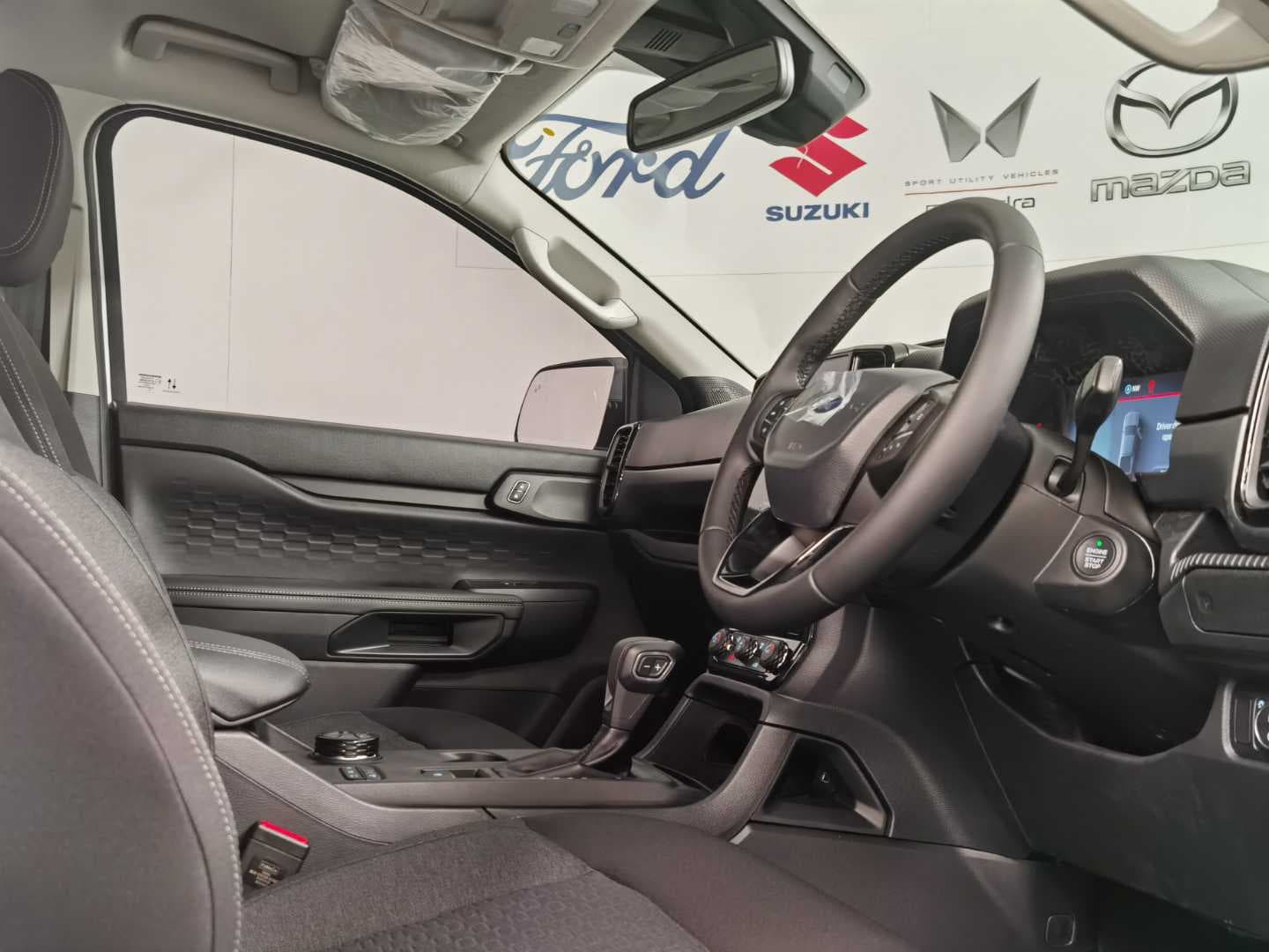 FORD RANGER 2.0D SIT XLT 4X4 A/T D/C P/U image 17