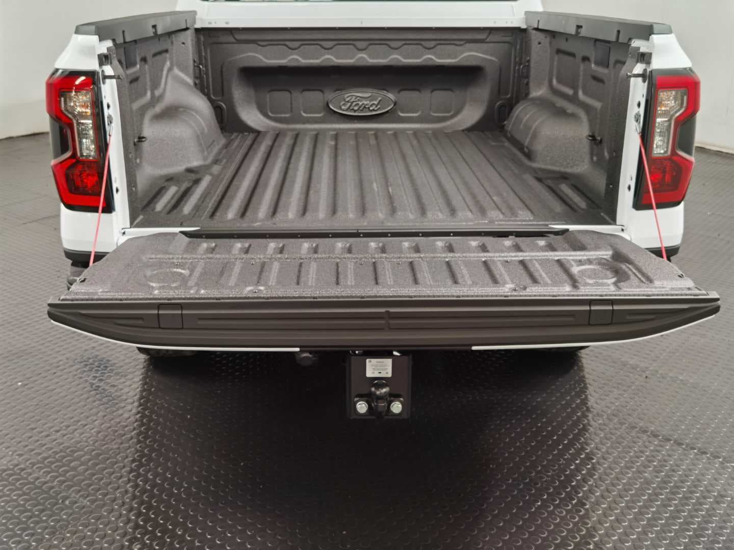 FORD RANGER 2.0D SIT XLT 4X4 A/T D/C P/U image 7