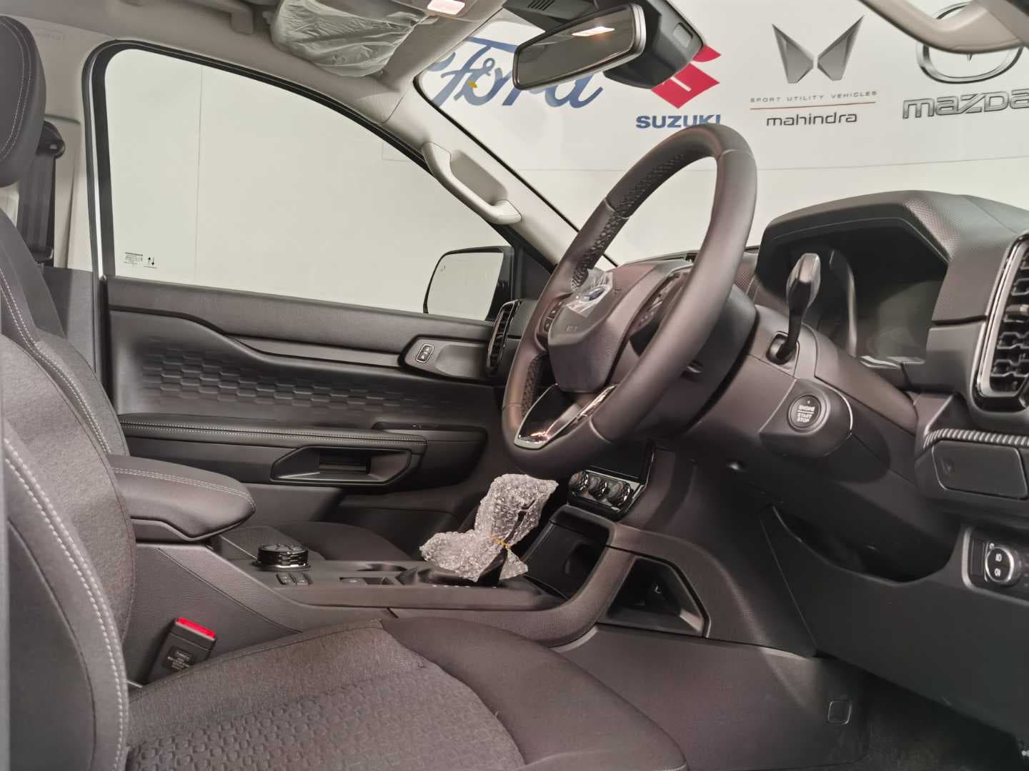 FORD RANGER 2.0D SIT XLT 4X4 A/T D/C P/U image 17