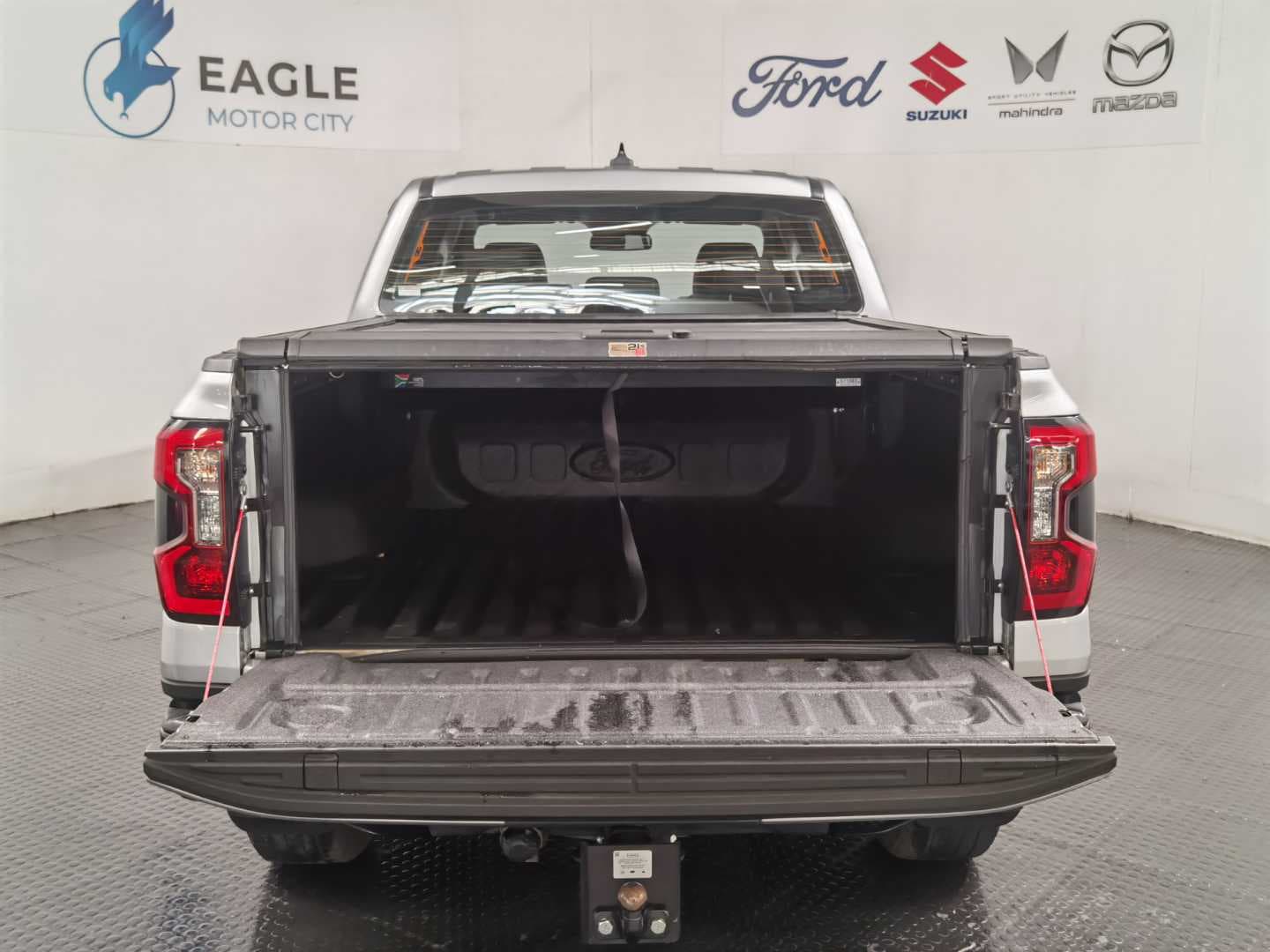 FORD RANGER 2.0D XLT 4X4 A/T D/C P/U image 9