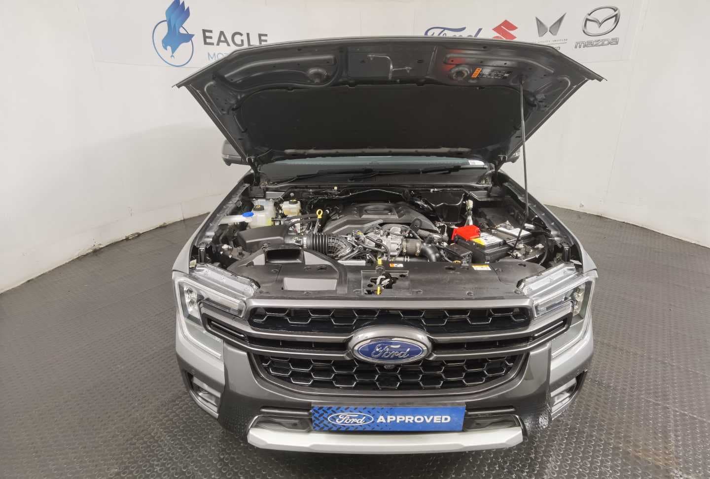 FORD RANGER 3.0D V6 WILDTRAK AWD A/T D/C P/U image 4