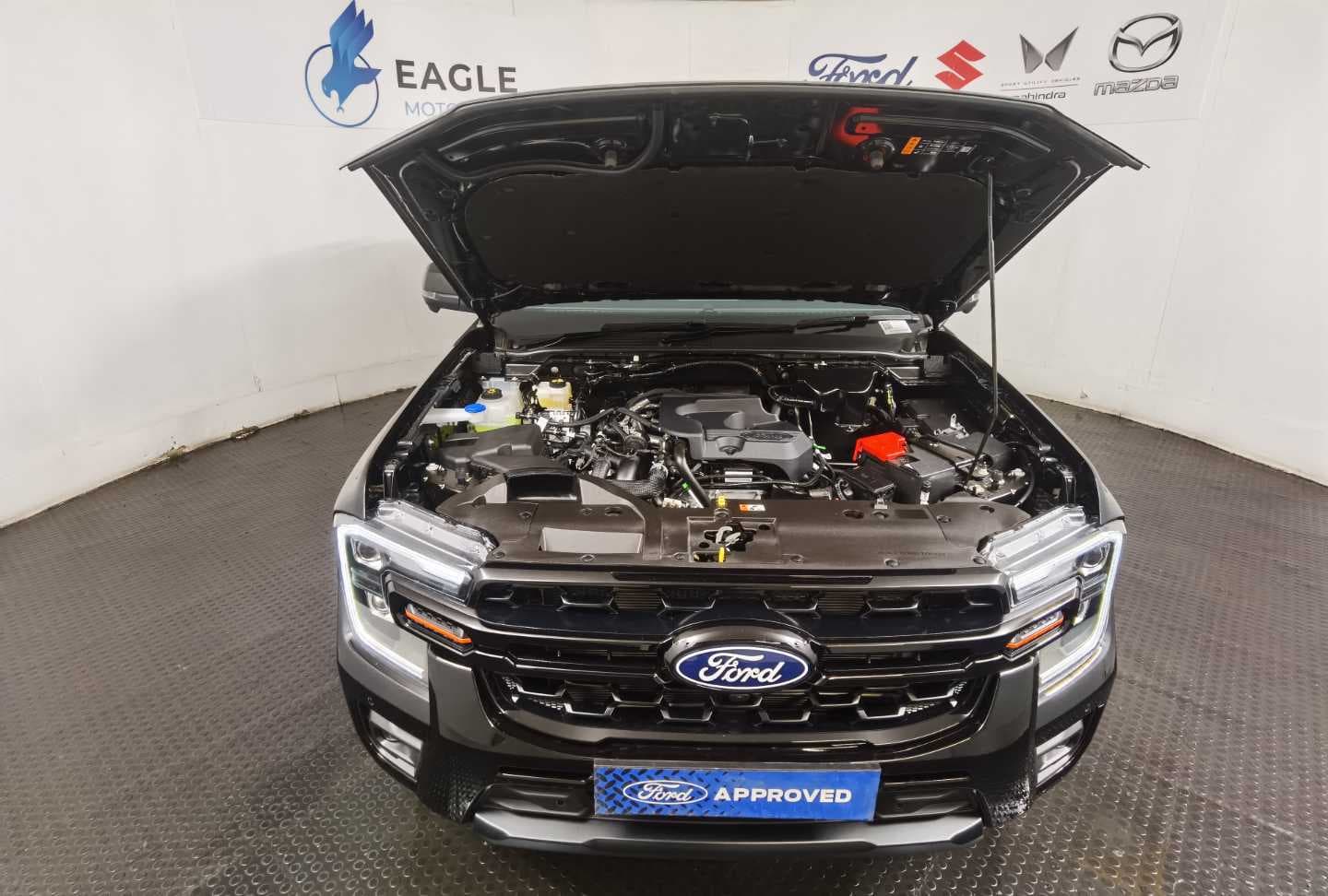 FORD RANGER 2.3 WILDTRAK A/T D/C P/U image 4