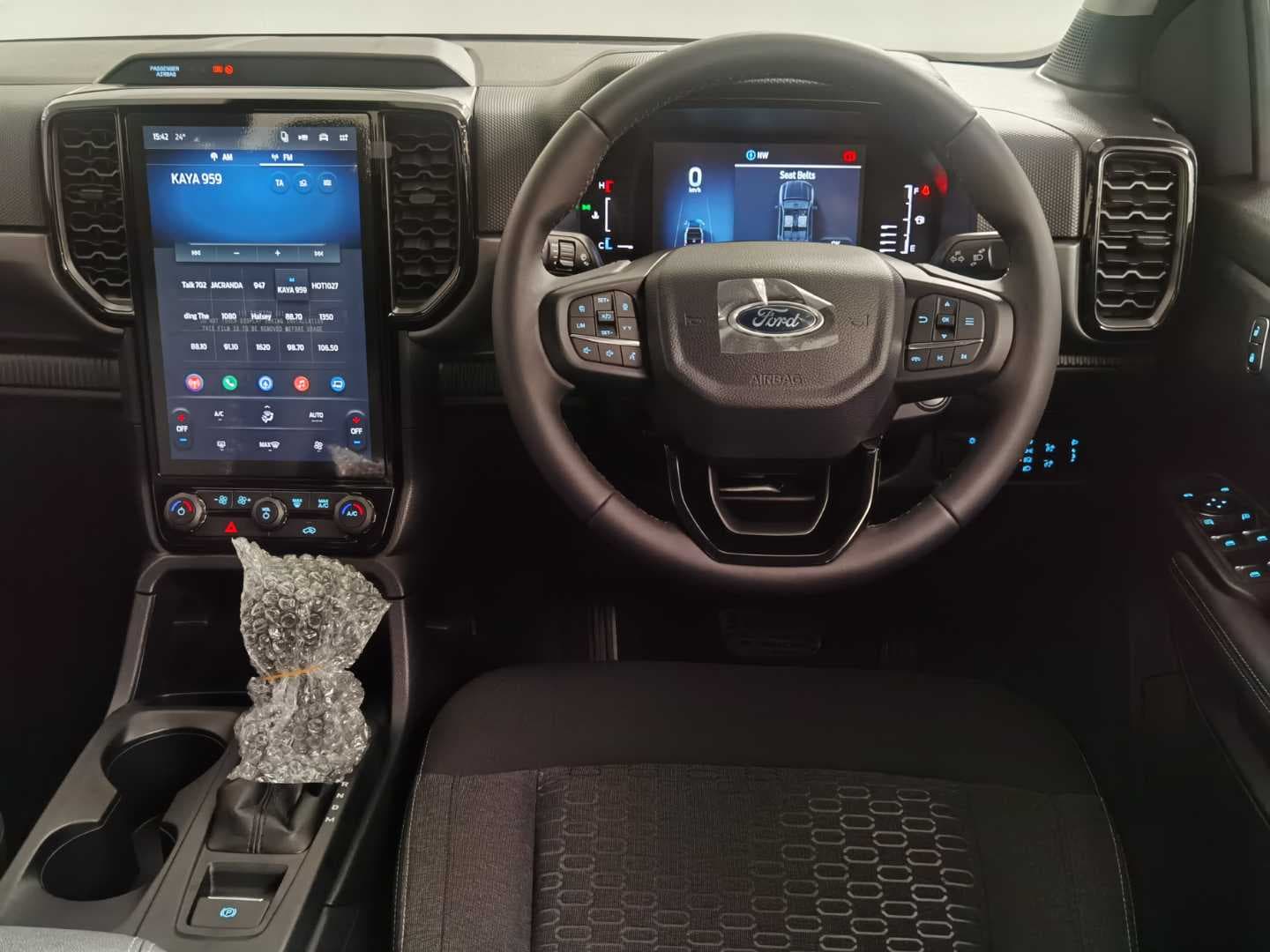 FORD RANGER 2.0D SIT XLT A/T D/C P/U image 19