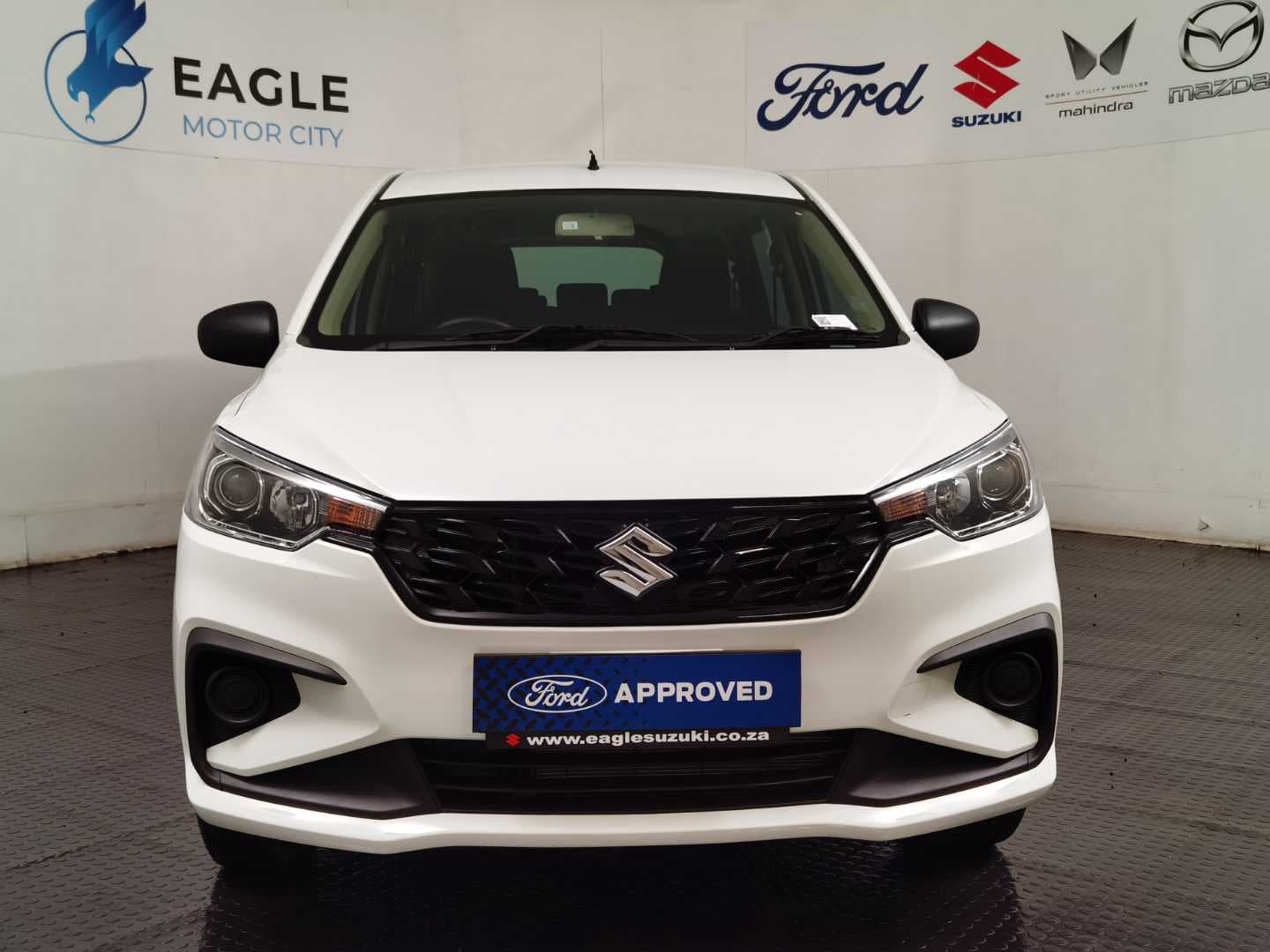 SUZUKI ERTIGA 1.5 GA image 2