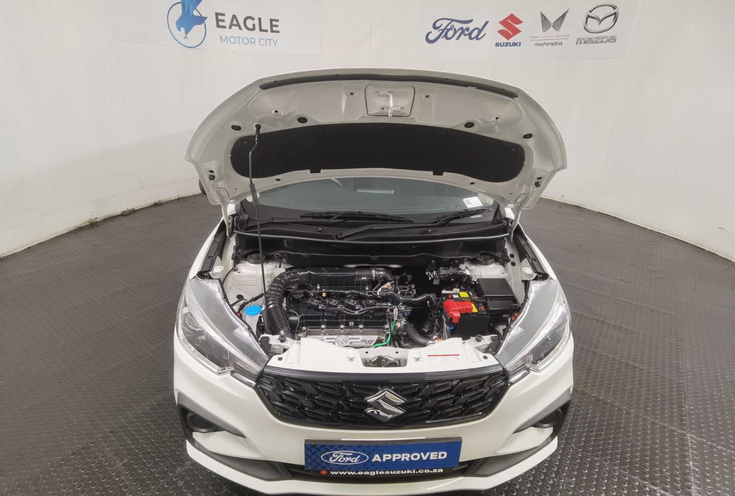 SUZUKI ERTIGA 1.5 GA image 4