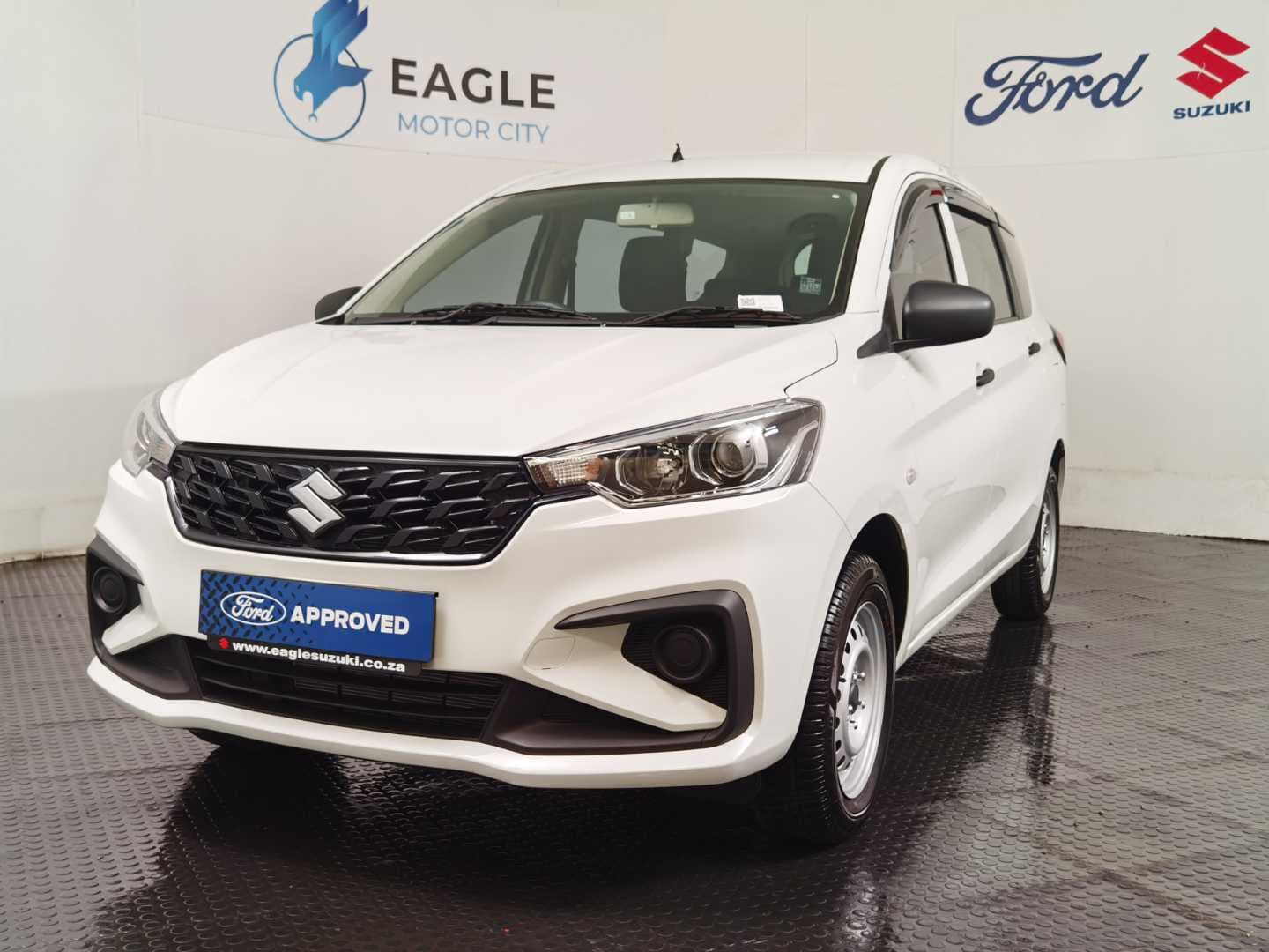 SUZUKI ERTIGA 1.5 GA image 3