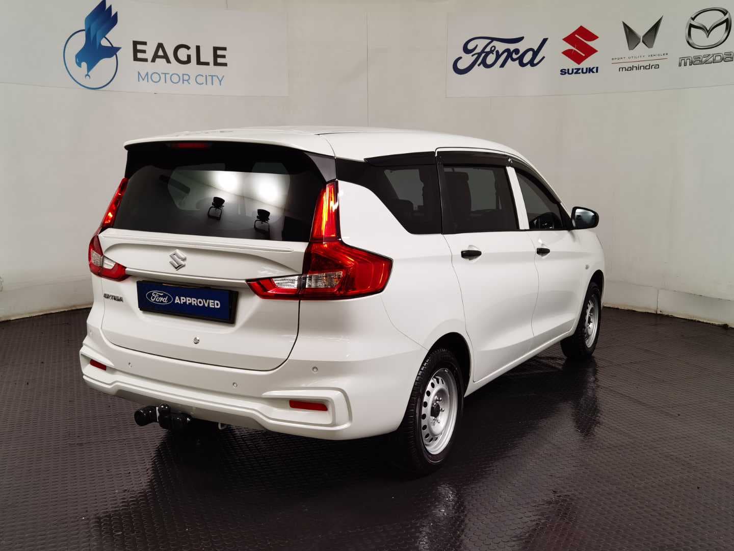 SUZUKI ERTIGA 1.5 GA image 9