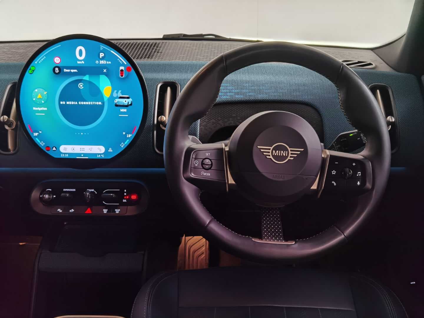 MINI COOPER COUNTRYMAN S All4 (u25) image 19