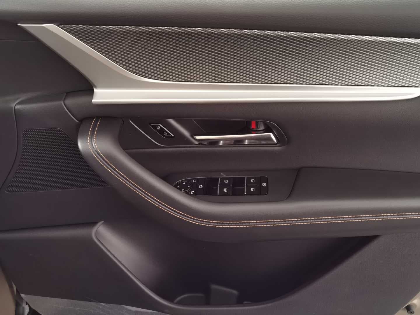 MAZDA CX-60 2.5L INDIVIDUAL AWD A/T image 17