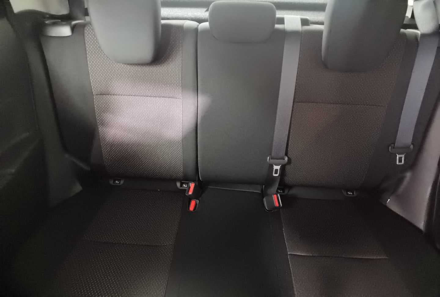 SUZUKI SWIFT 1.4T SPORT A/T image 21