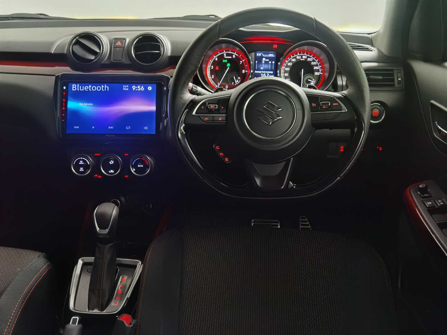 SUZUKI SWIFT 1.4T SPORT A/T image 19